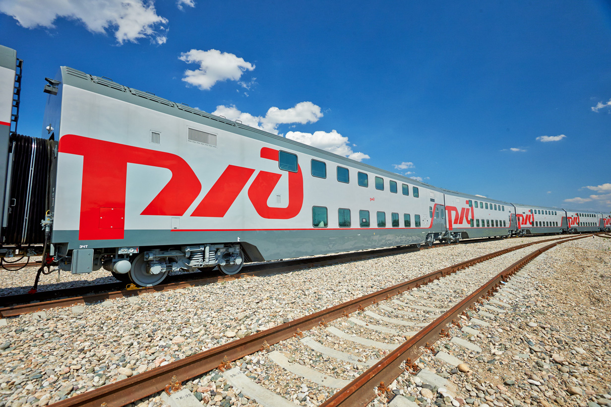 In 2015, double-decker trains were launched on four routes