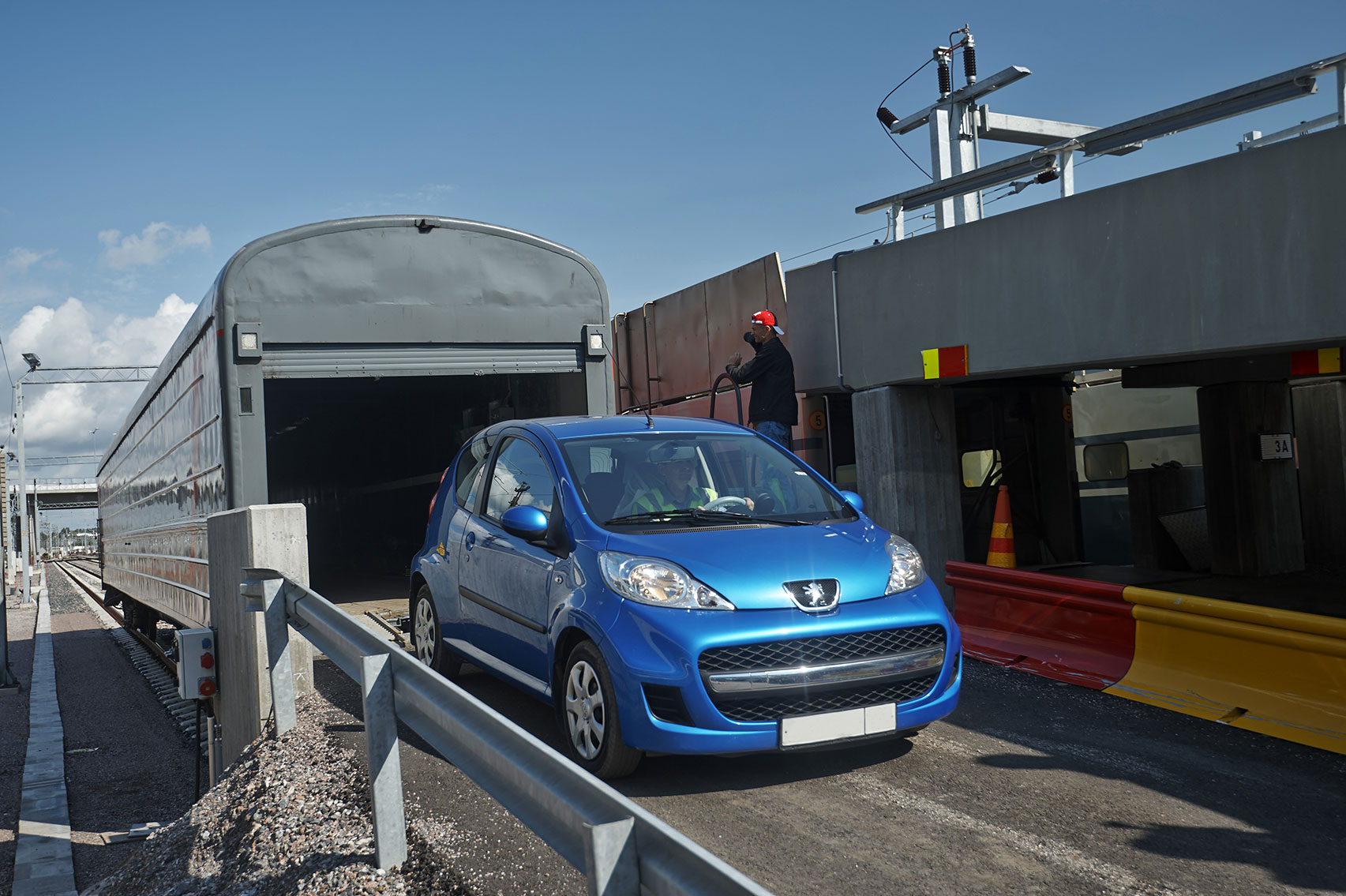 In&nbsp;2015, FPC transported 3.3&nbsp;thousand cars